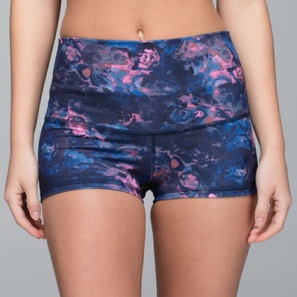 Lululemon Boogie Short (Roll Down) *Full-On Luon - Picture 1 of 8